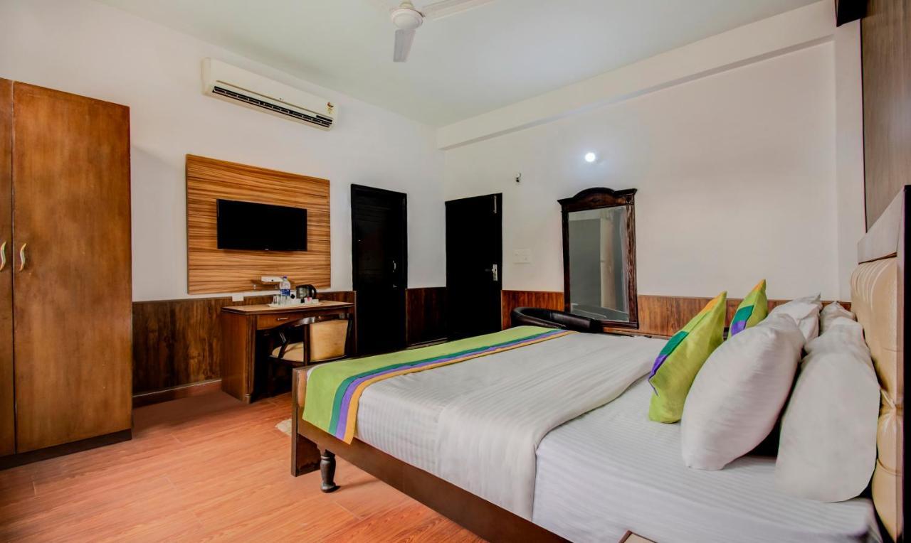 Itsy By Treebo - Jungle View Retreat Hotel เดห์ราดุน ภายนอก รูปภาพ